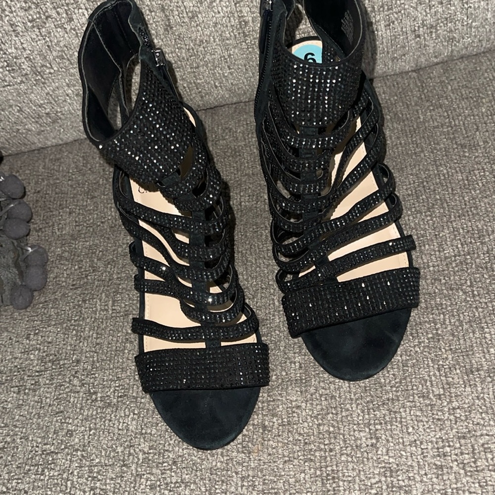 Vince Camuto Black sparkly heels